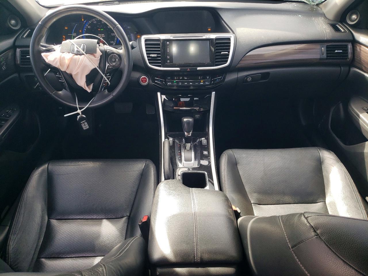2017 HONDA ACCORD