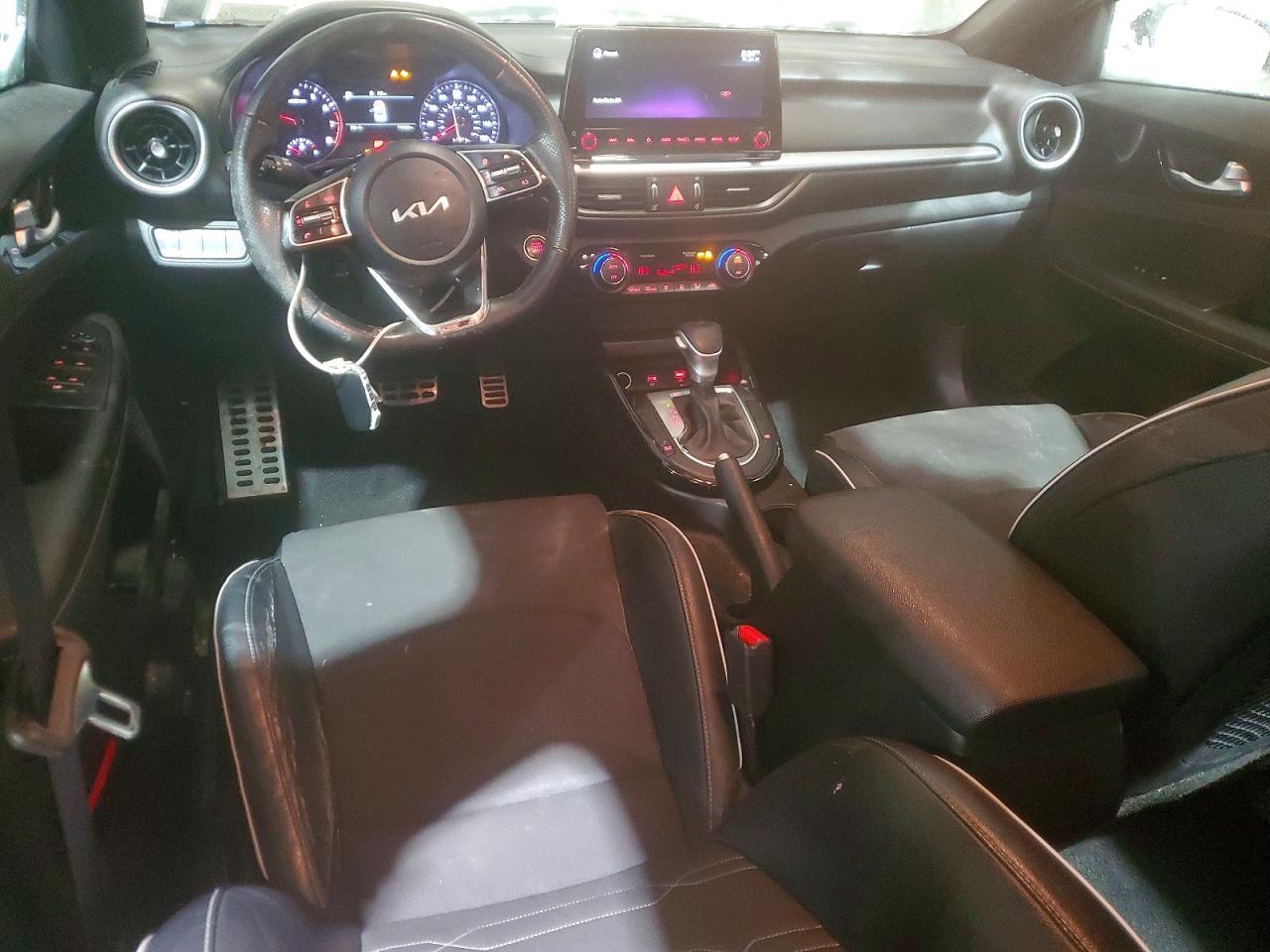 2022 KIA FORTE