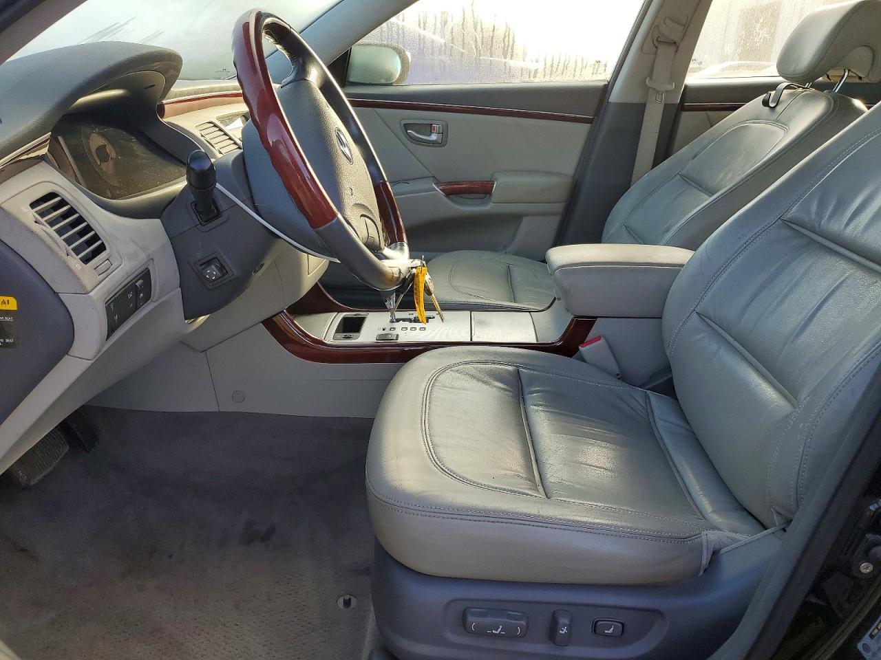 2008 HYUNDAI Azera