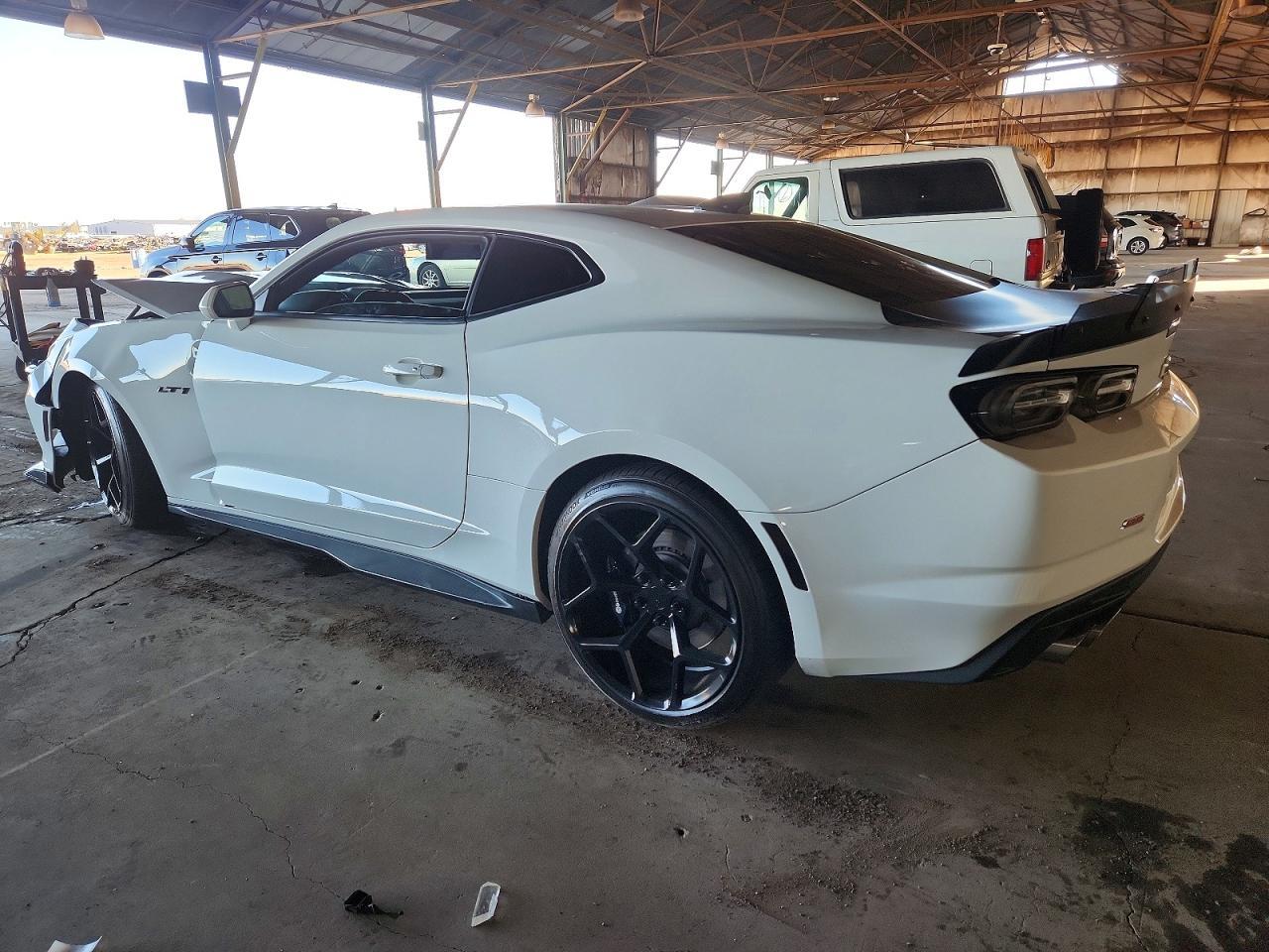 2019 CHEVROLET Camaro