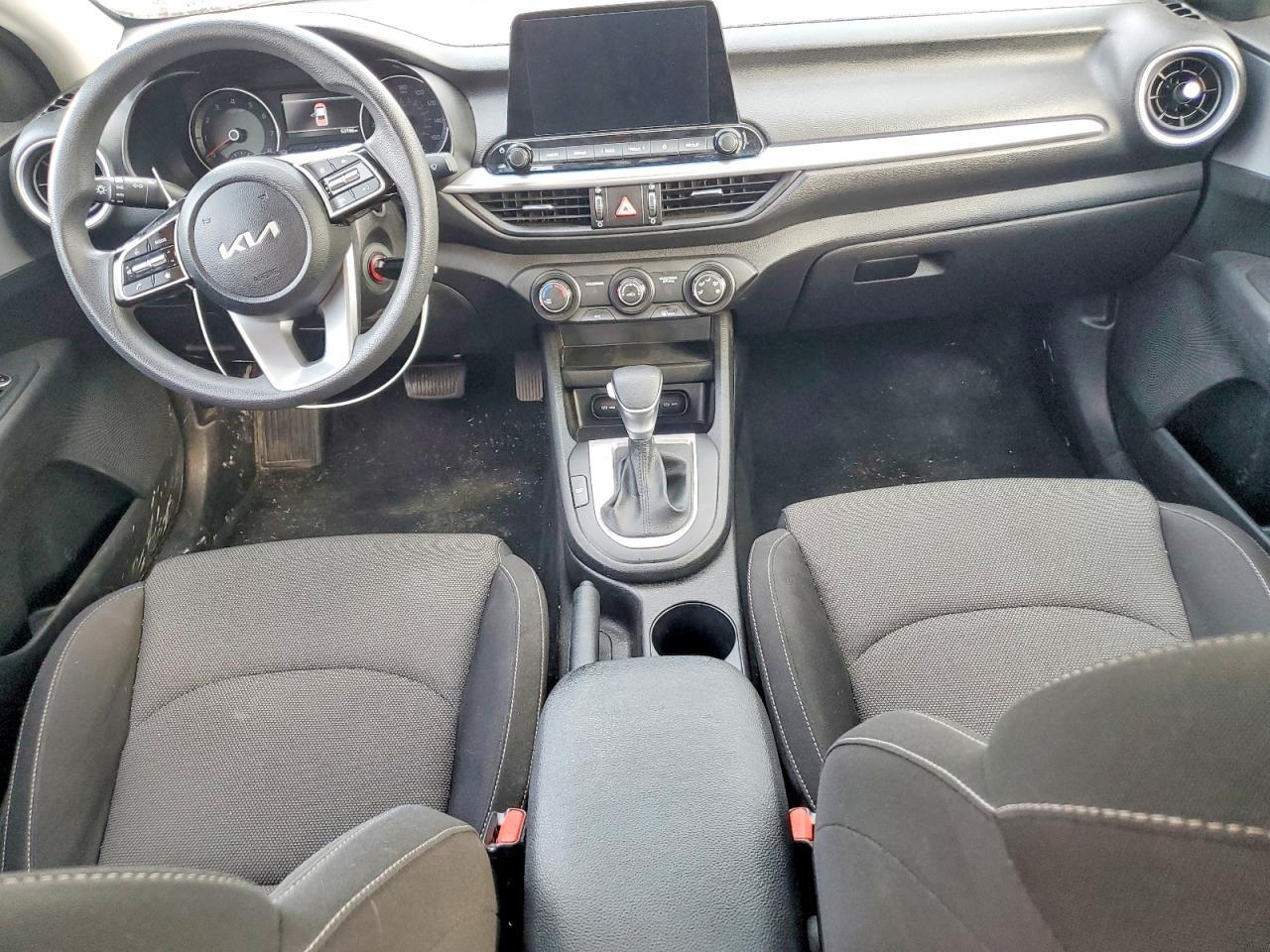 2023 KIA FORTE