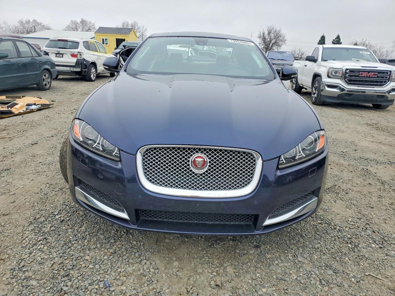 2015 JAGUAR XF