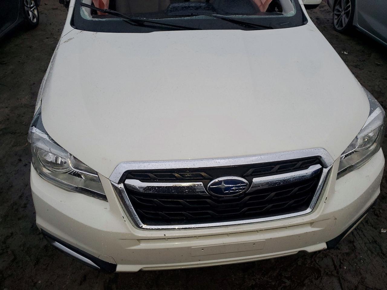 2017 SUBARU FORESTER