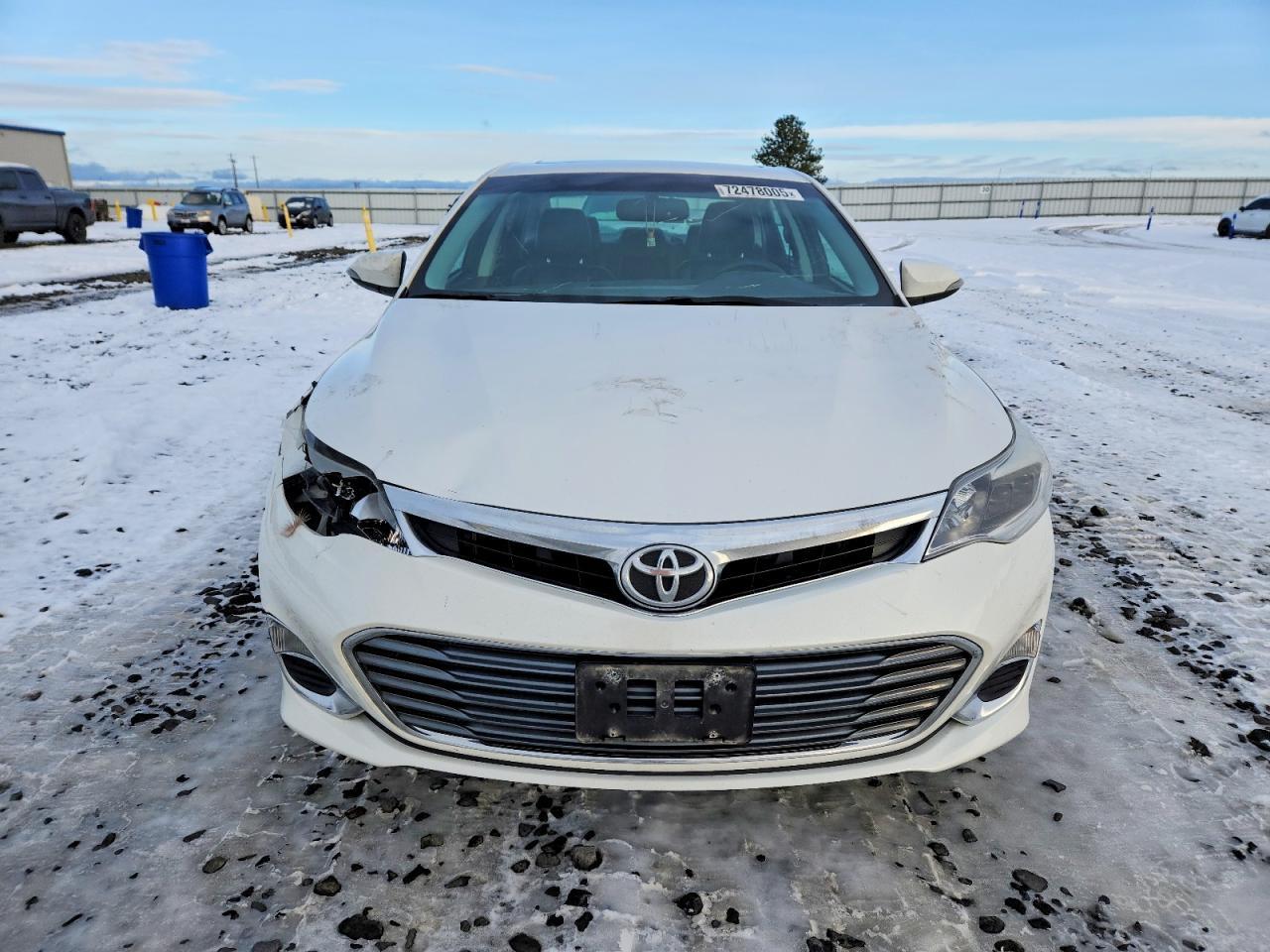 2013 TOYOTA Avalon