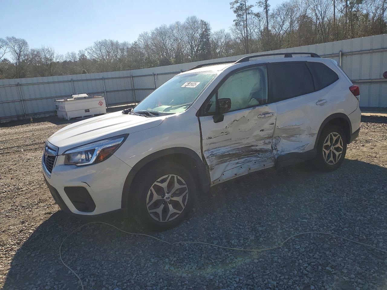 2020 SUBARU FORESTER