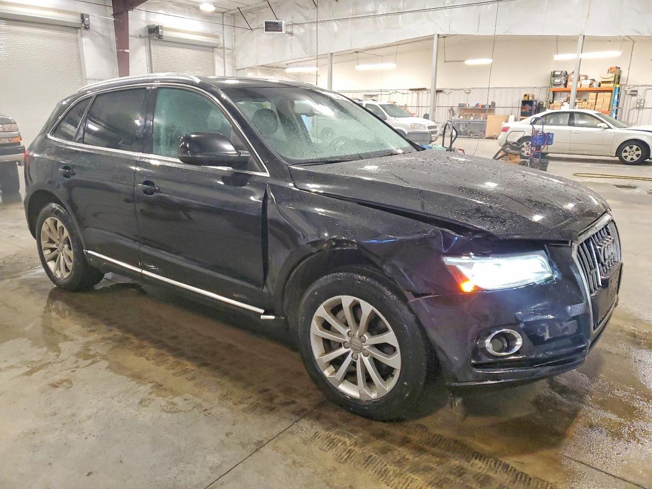 2014 AUDI Q5