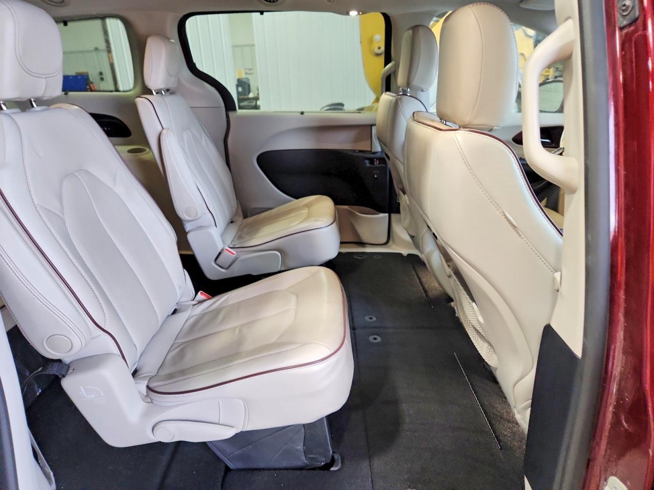 2020 CHRYSLER Pacifica
