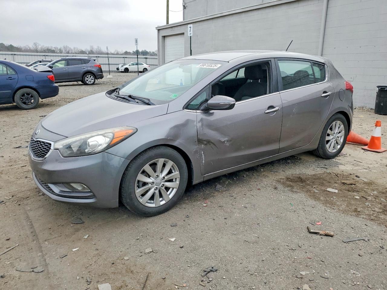 2015 KIA FORTE