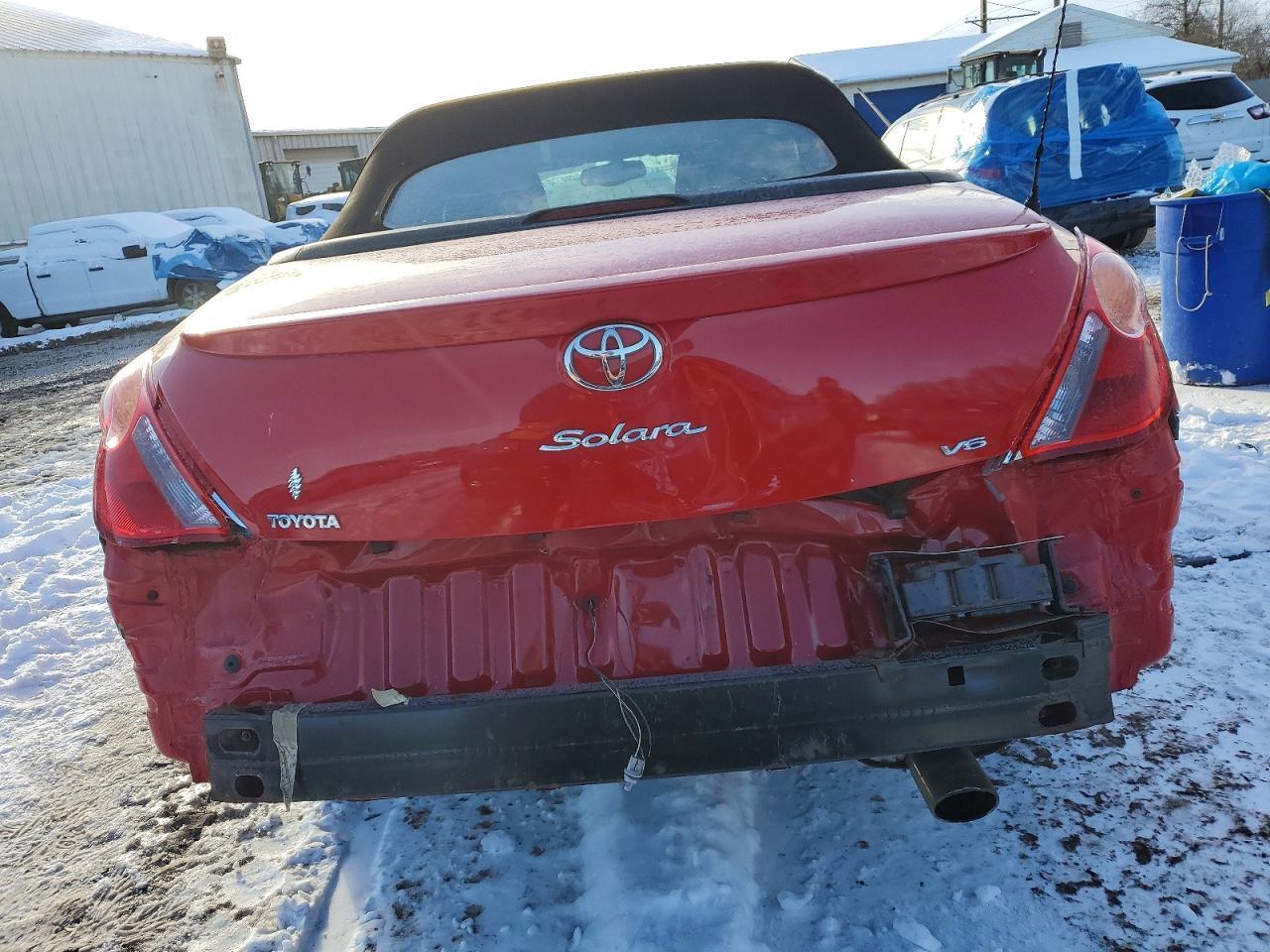 2005 TOYOTA CAMRY