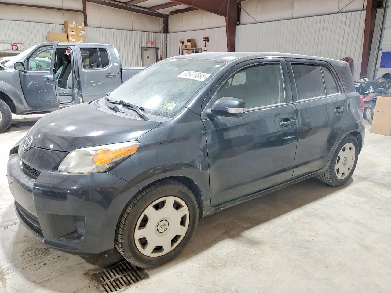 2013 TOYOTA SCION