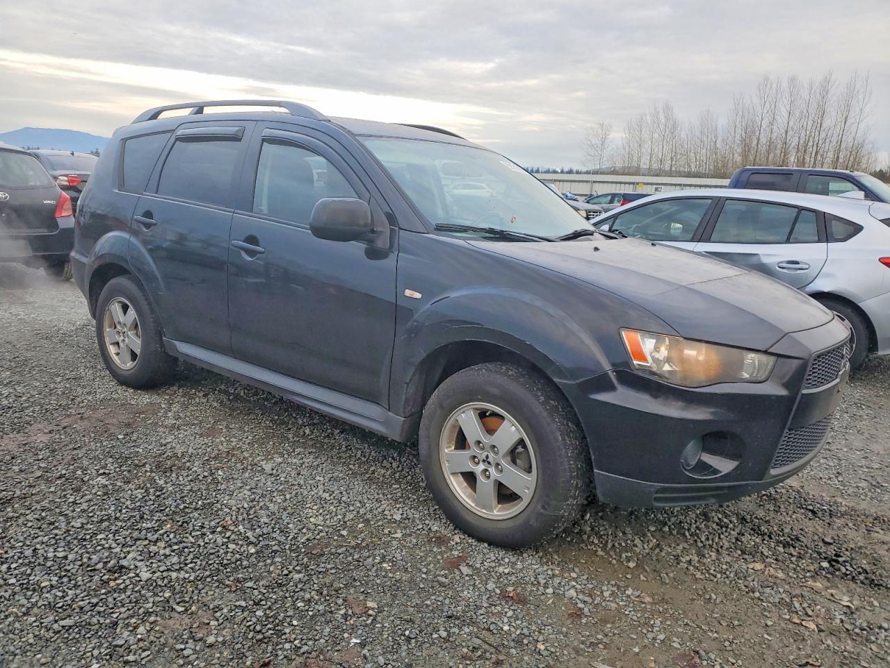 2010 MITSUBISHI outlander