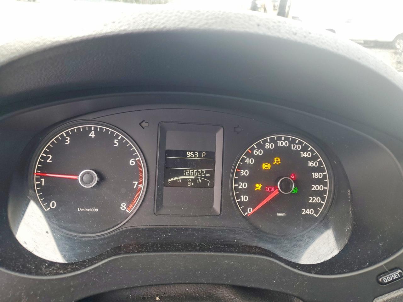 2013 VOLKSWAGEN JETTA