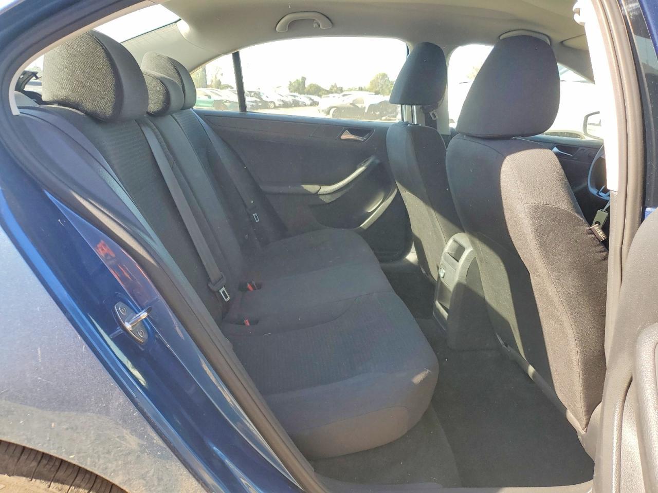 2015 VOLKSWAGEN JETTA