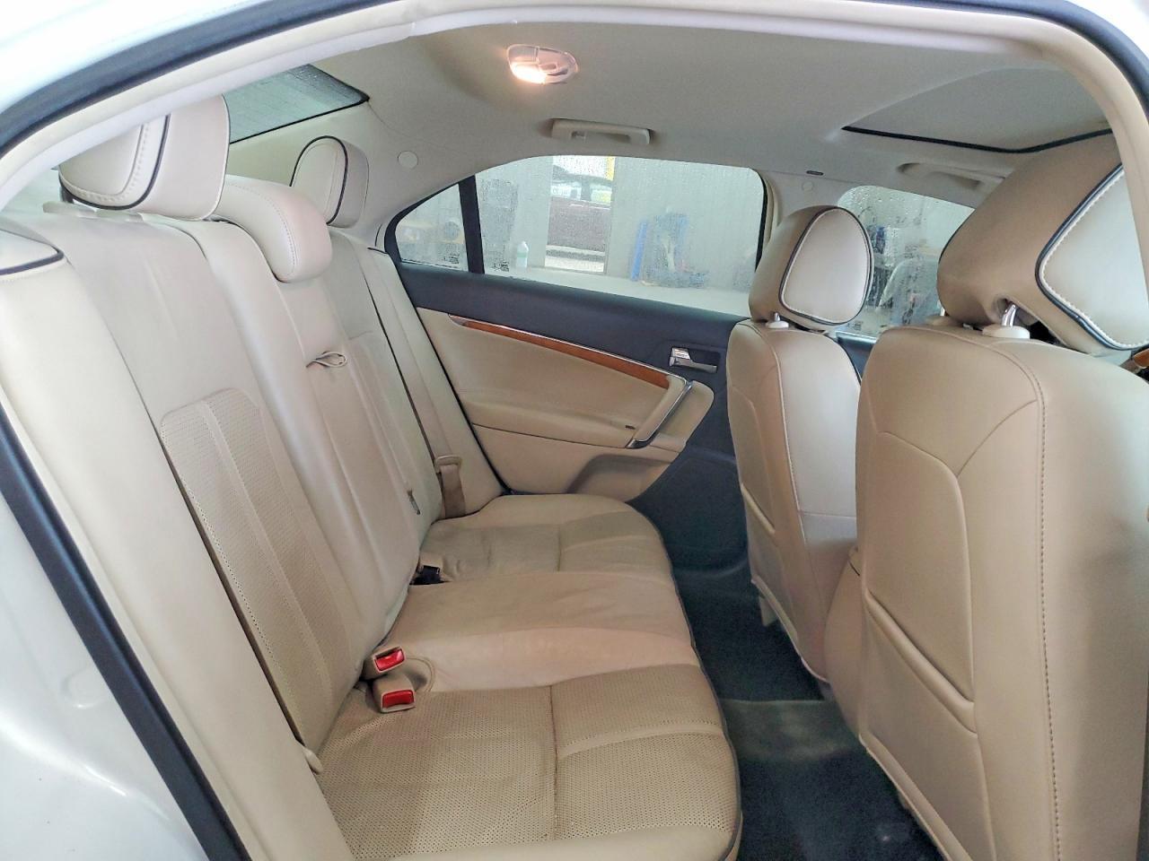 2012 LINCOLN MKZ