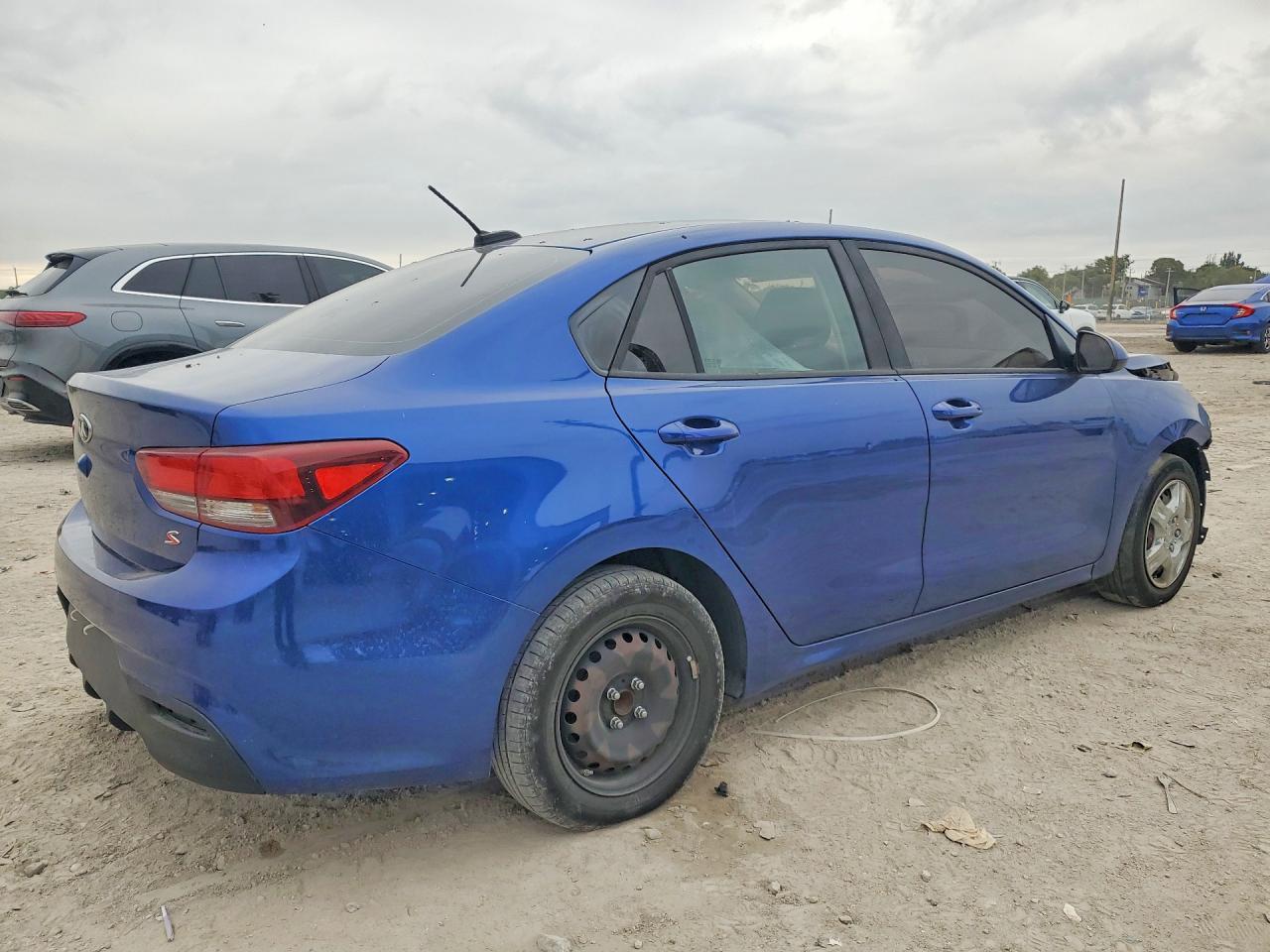 2019 KIA RIO