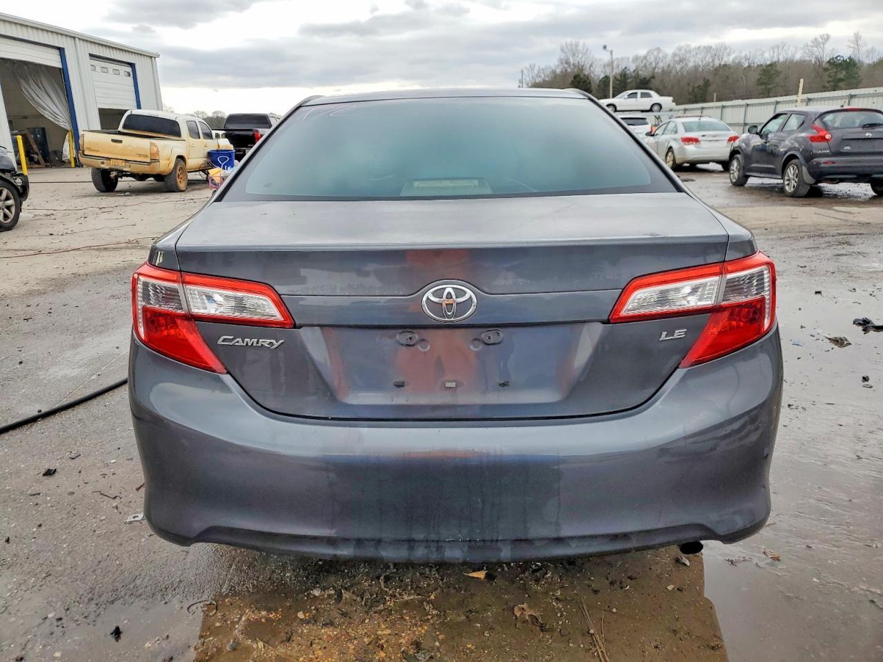 2012 TOYOTA CAMRY