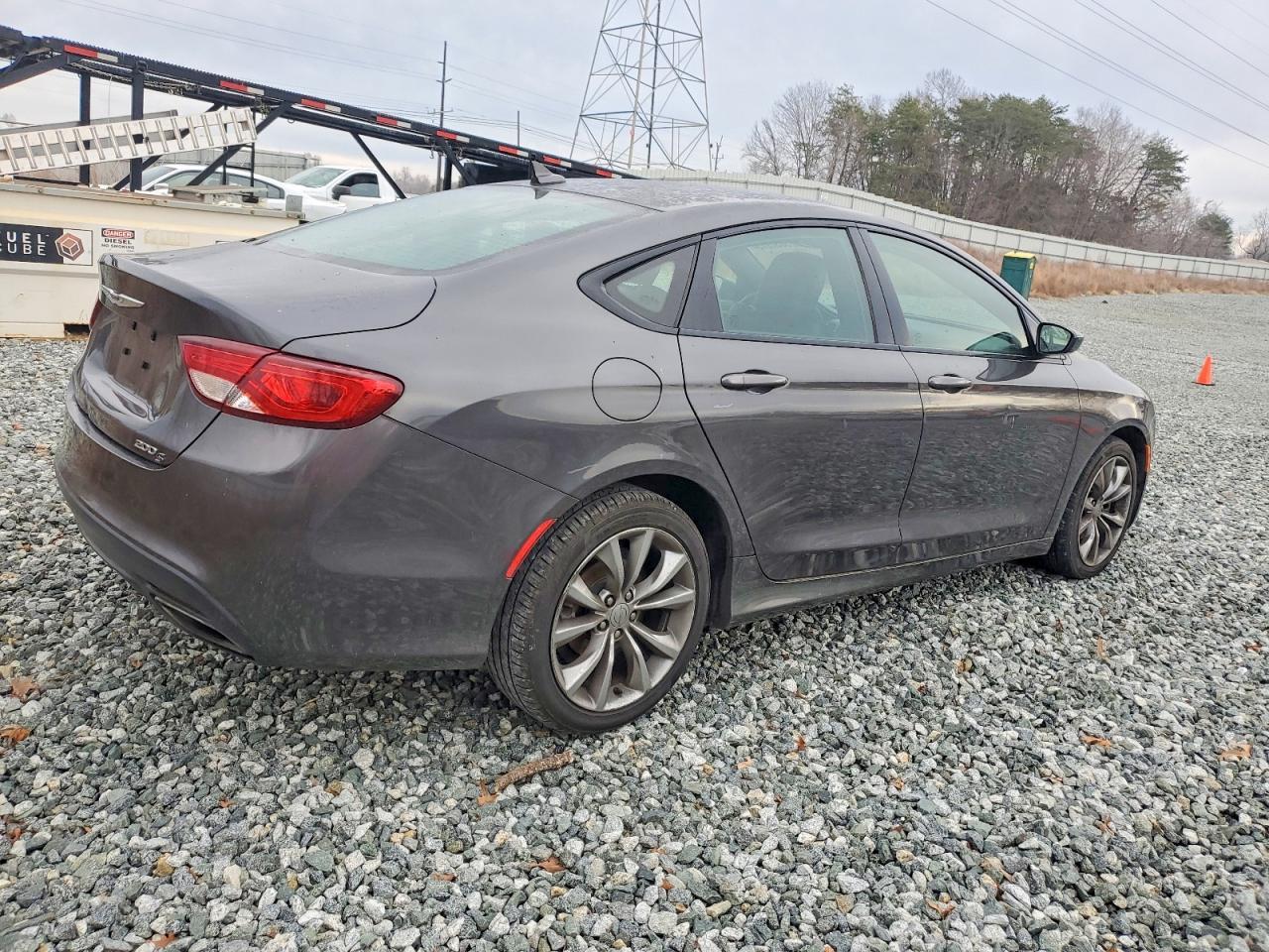 2015 CHRYSLER 200