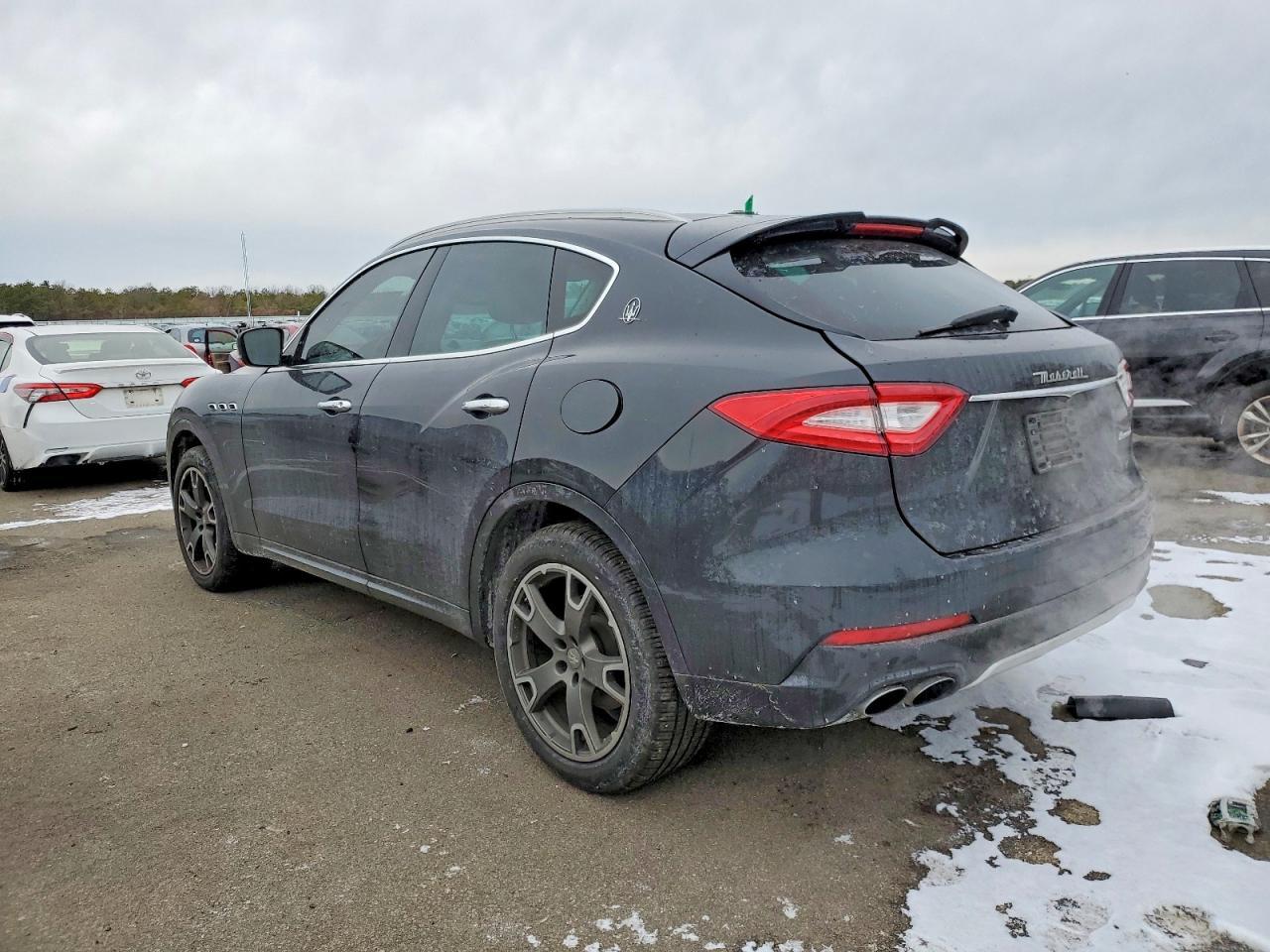 2017 MASERATI Levante