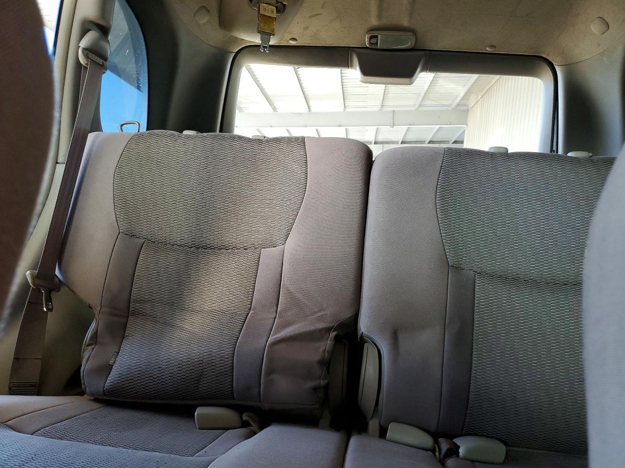 2004 TOYOTA RAV4