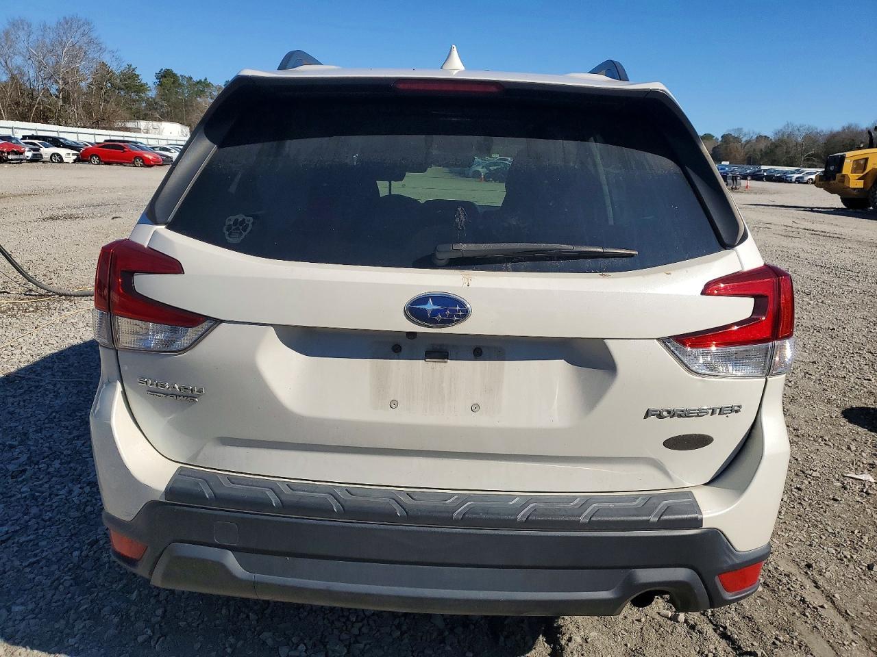 2020 SUBARU FORESTER