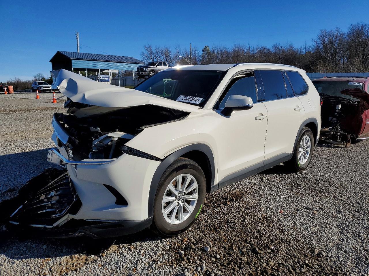 2024 TOYOTA HIGHLANDER