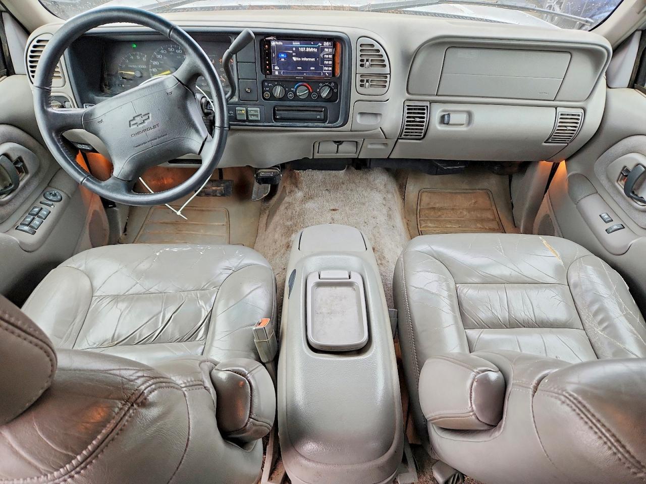 1997 CHEVROLET Suburban