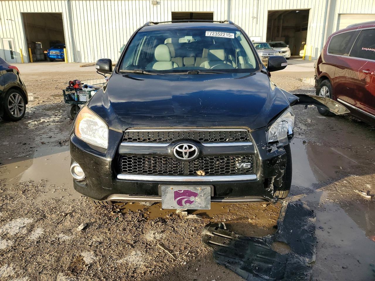 2011 TOYOTA RAV4