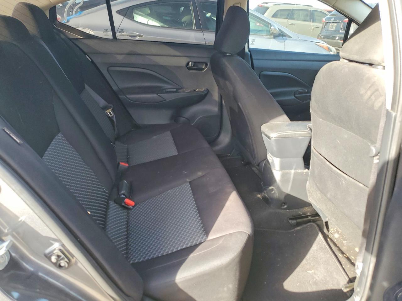 2021 NISSAN VERSA