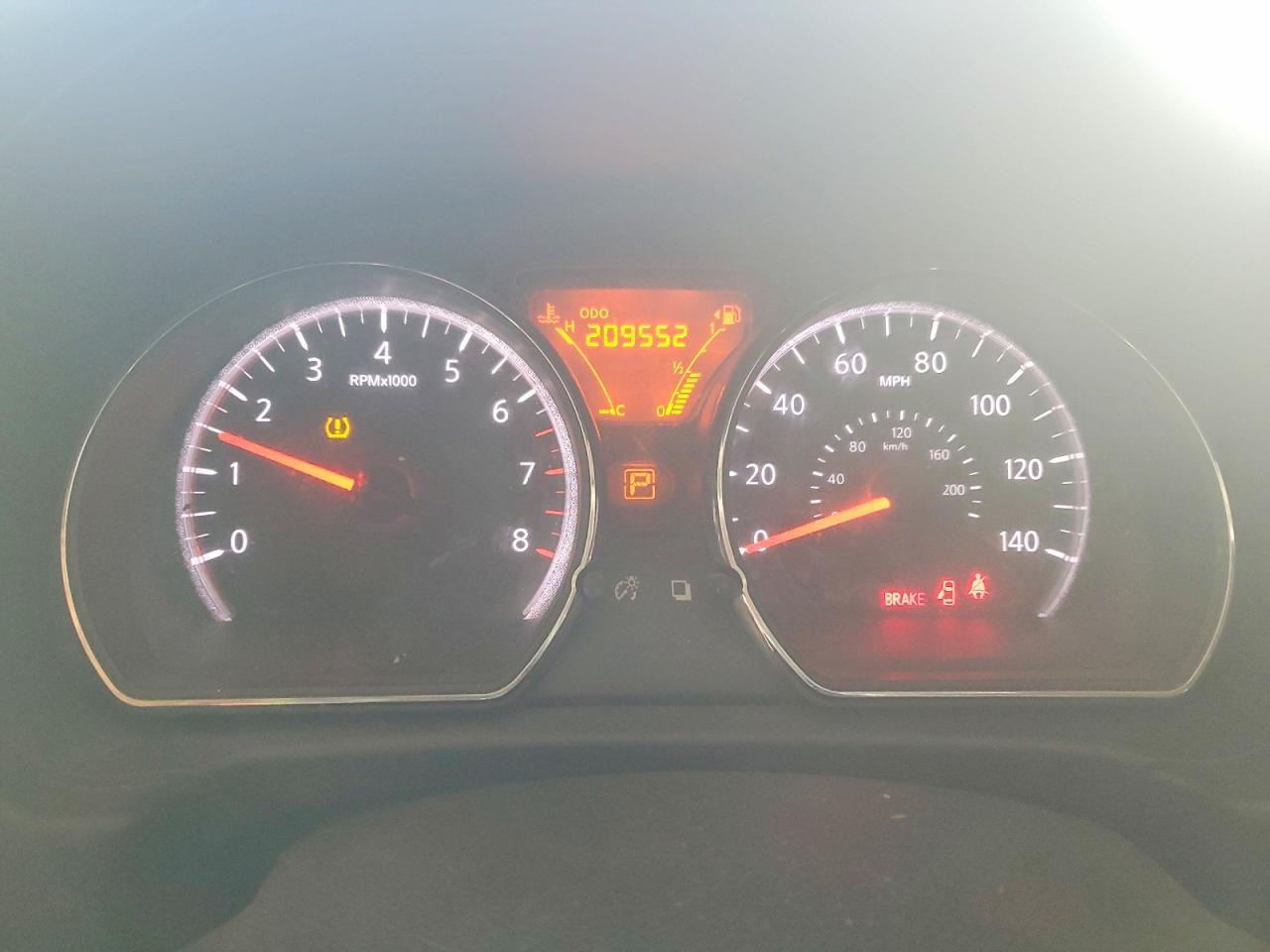 2013 NISSAN VERSA