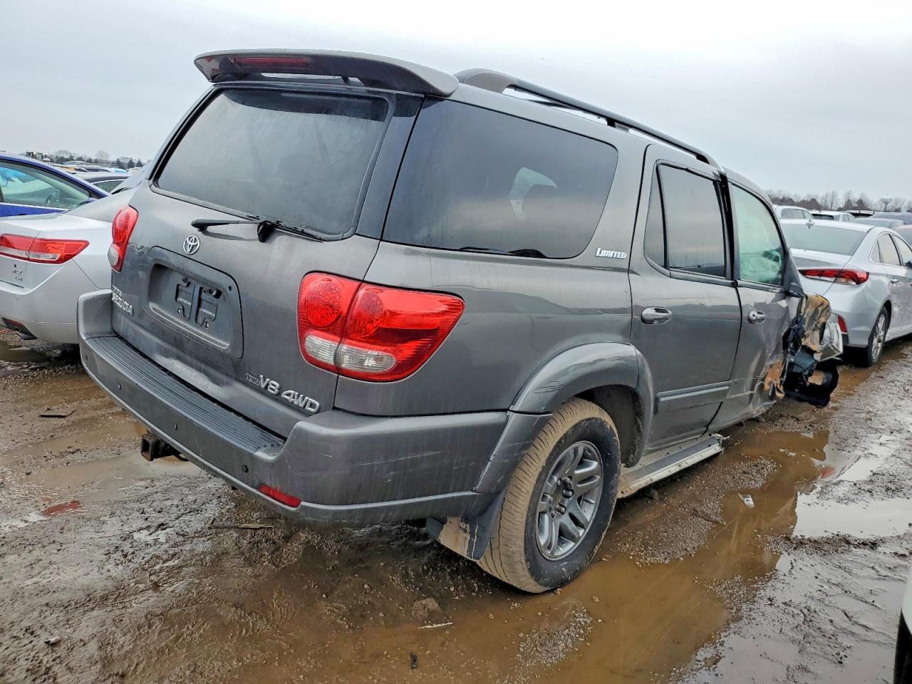 2006 TOYOTA Sequoia