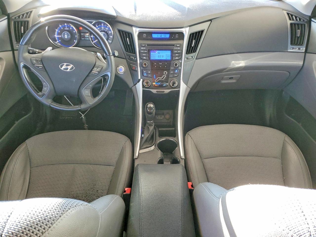 2012 HYUNDAI SONATA