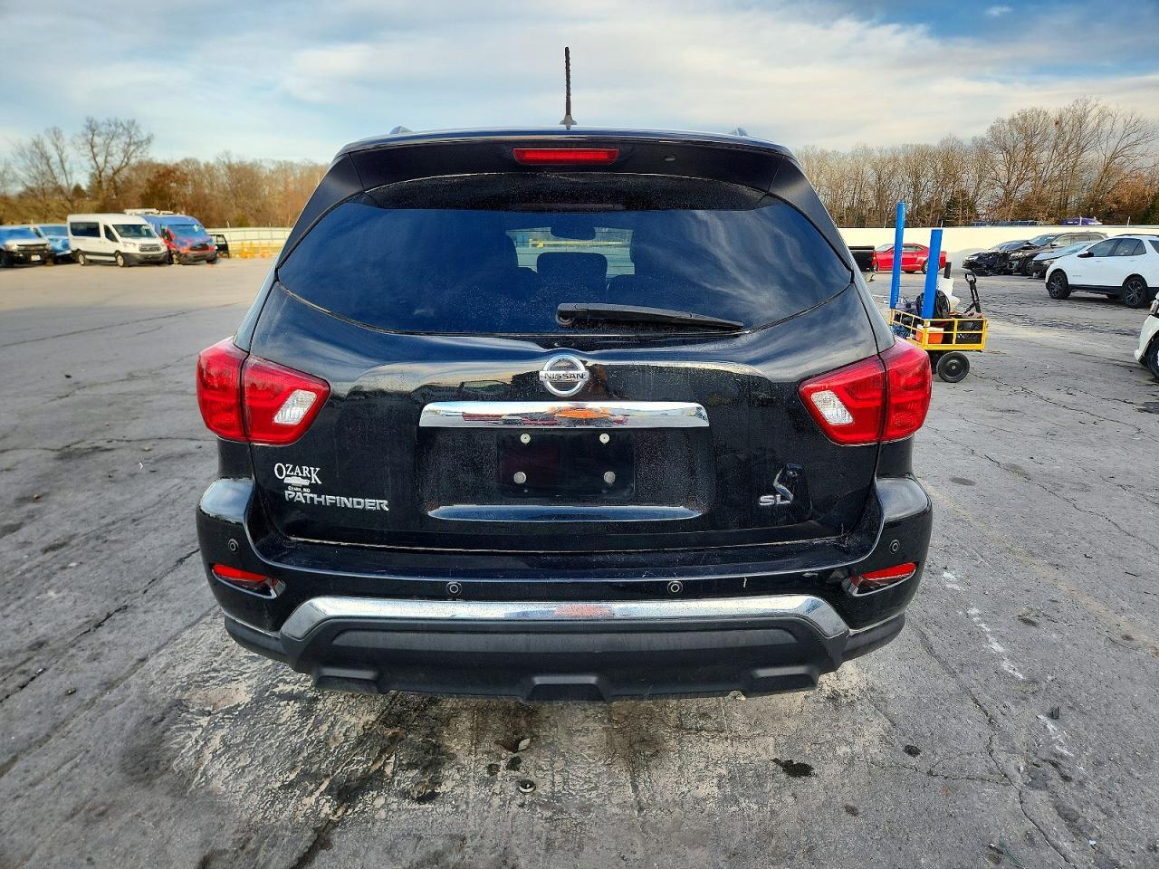 2018 NISSAN PATHFINDER