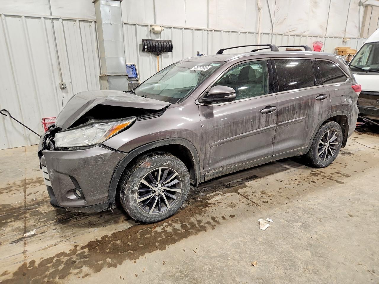 2019 TOYOTA HIGHLANDER