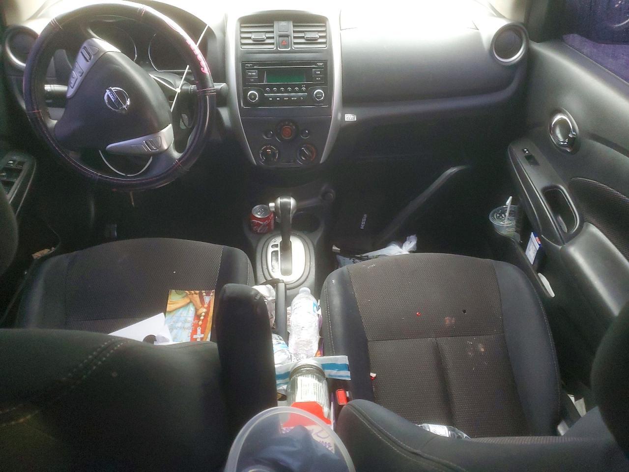 2017 NISSAN VERSA