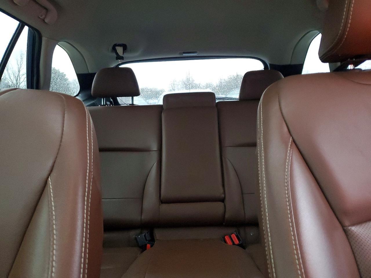 2017 SUBARU Outback