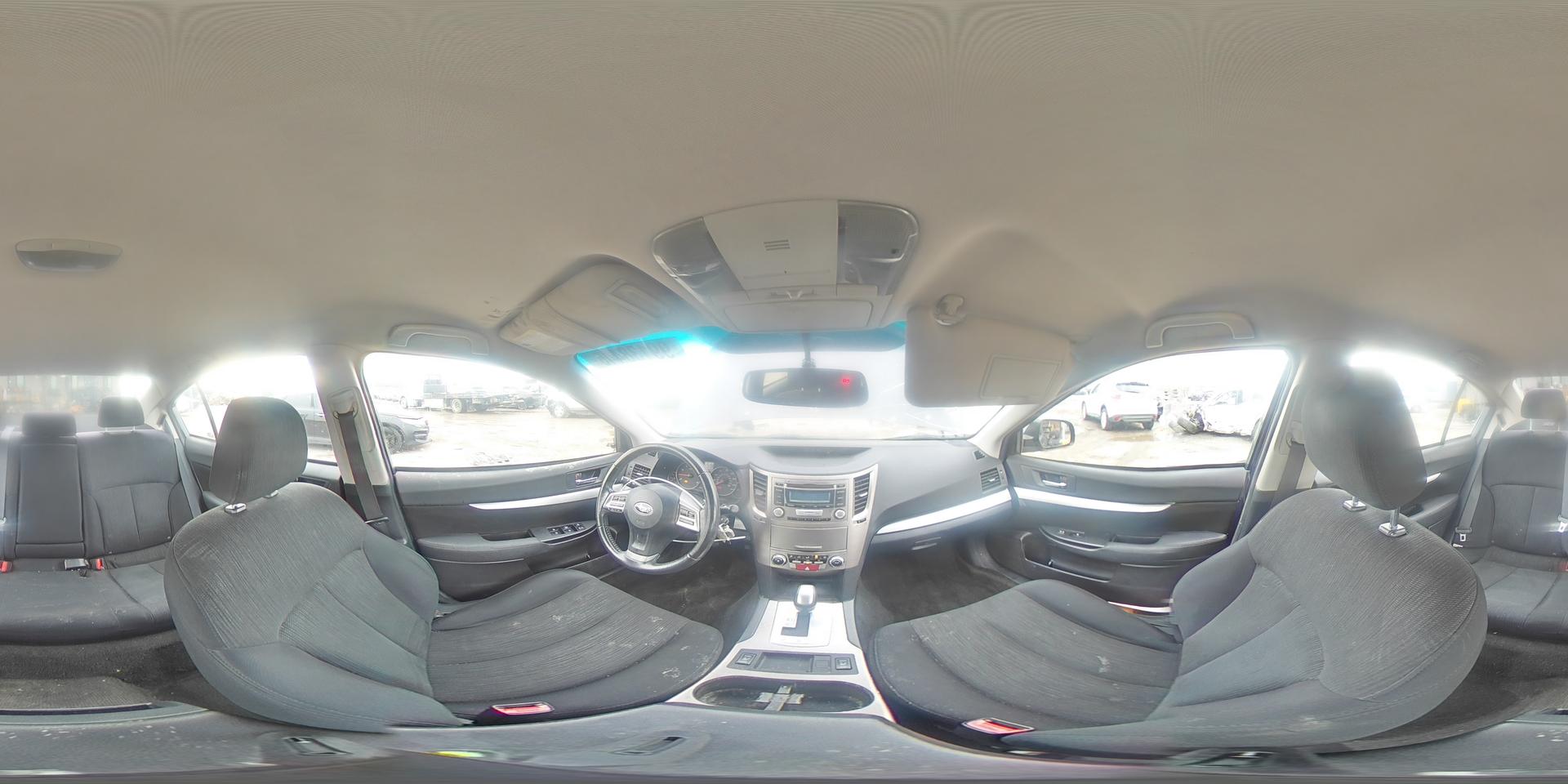 2013 SUBARU Legacy