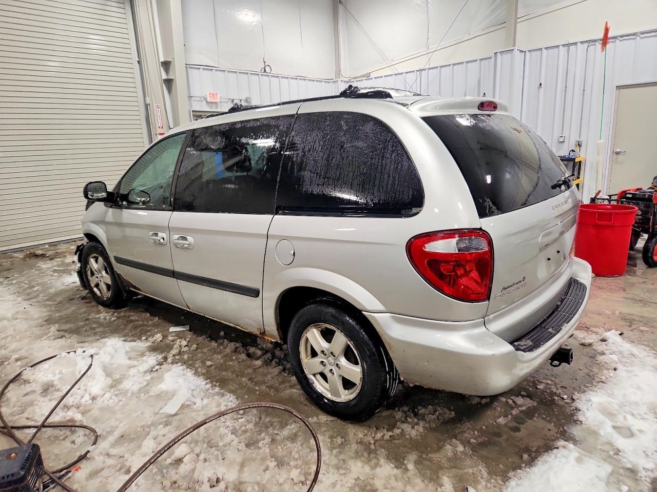 2005 DODGE CARAVAN
