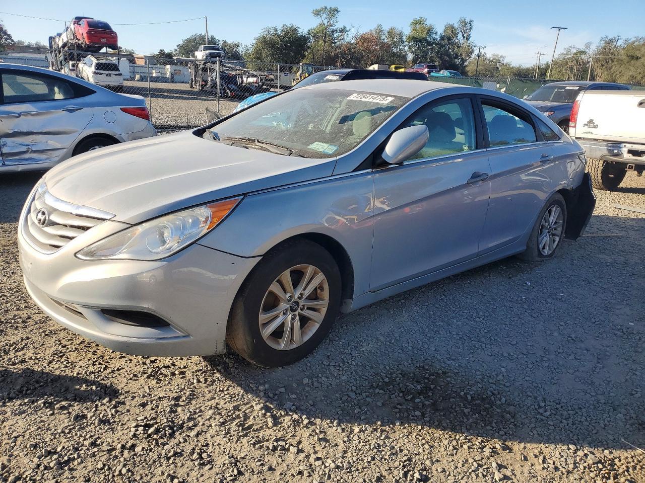 2013 HYUNDAI SONATA