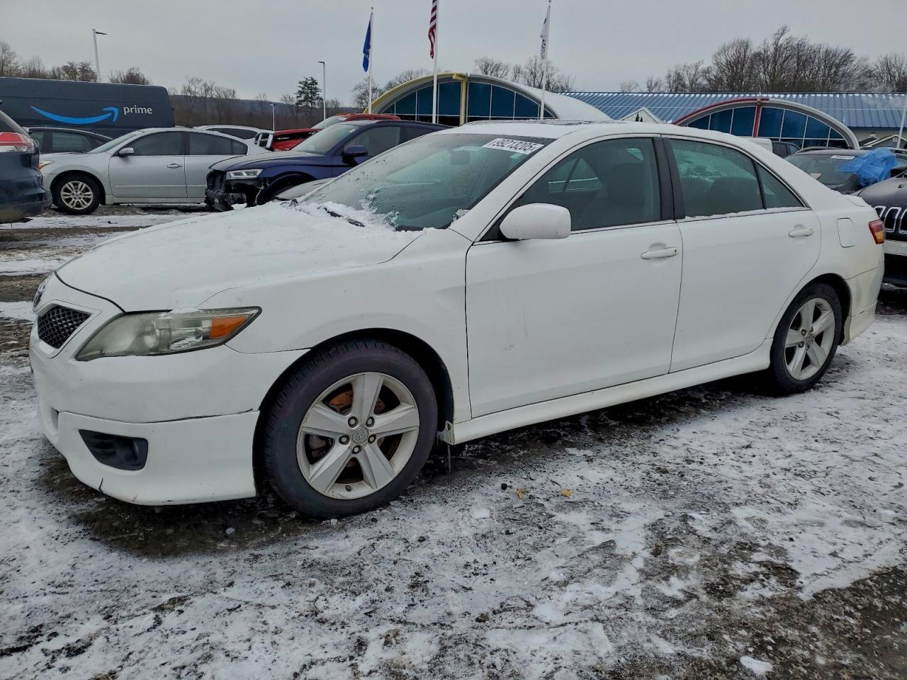2010 TOYOTA CAMRY