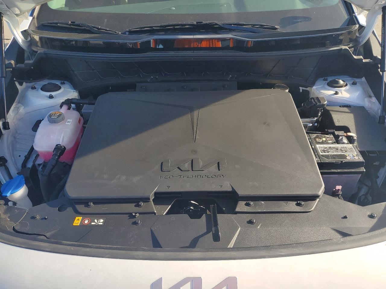 2025 KIA Niro