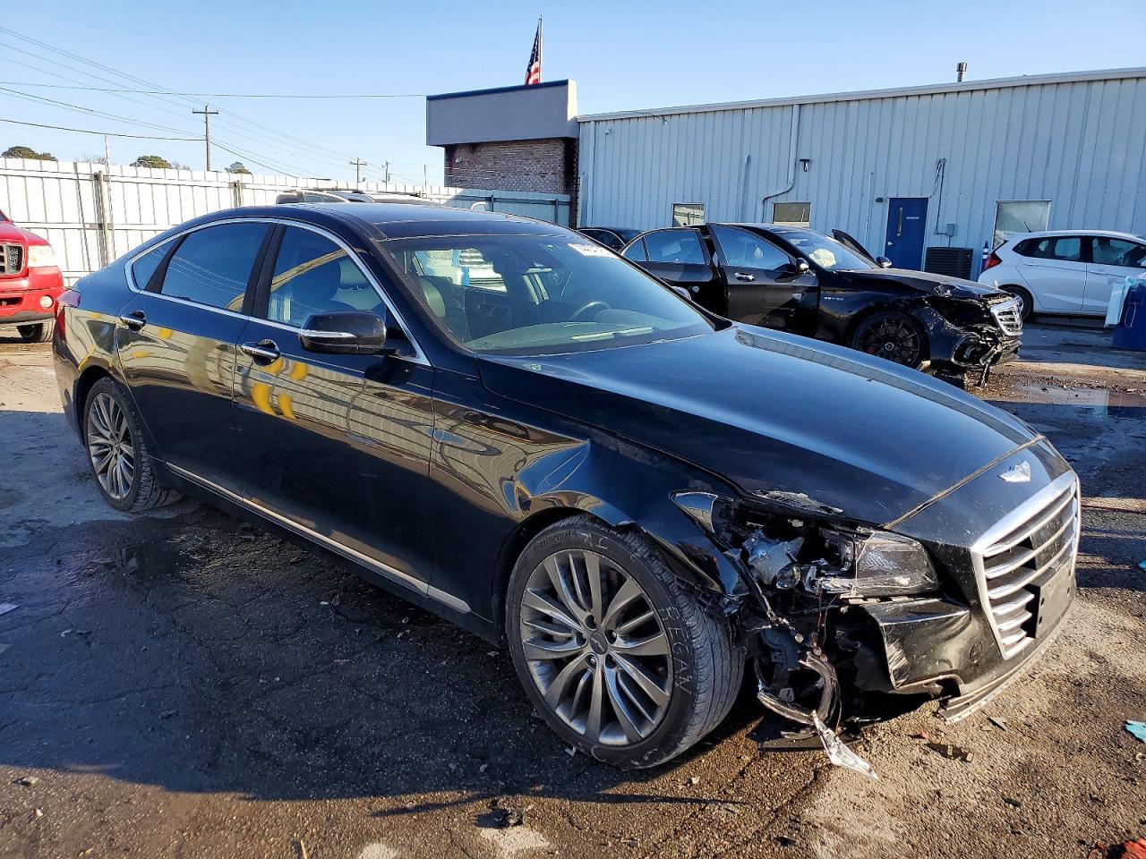 2015 HYUNDAI GENESIS