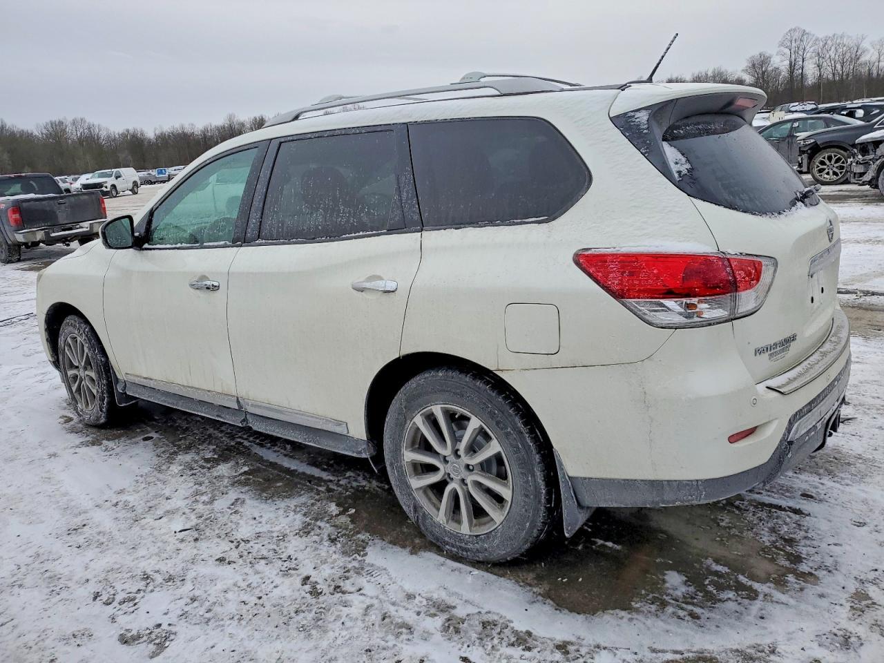 2015 NISSAN PATHFINDER