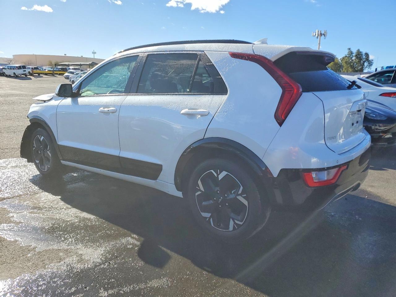 2023 KIA Niro