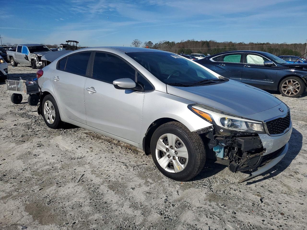 2017 KIA FORTE