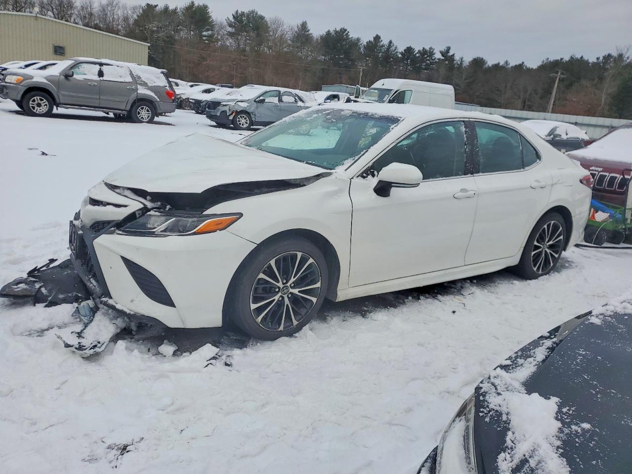 2018 TOYOTA CAMRY