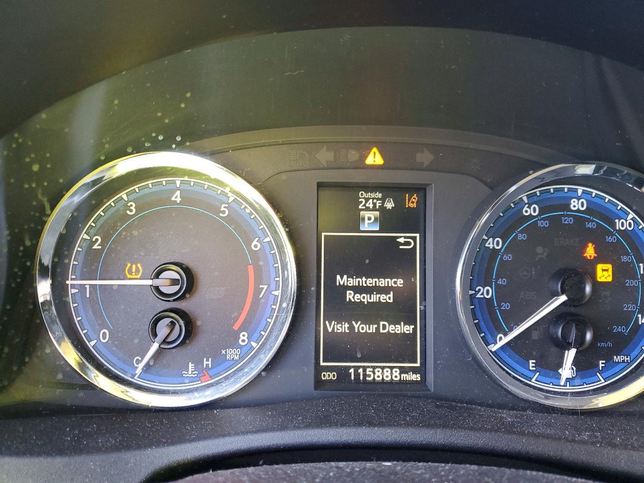 2018 TOYOTA COROLLA