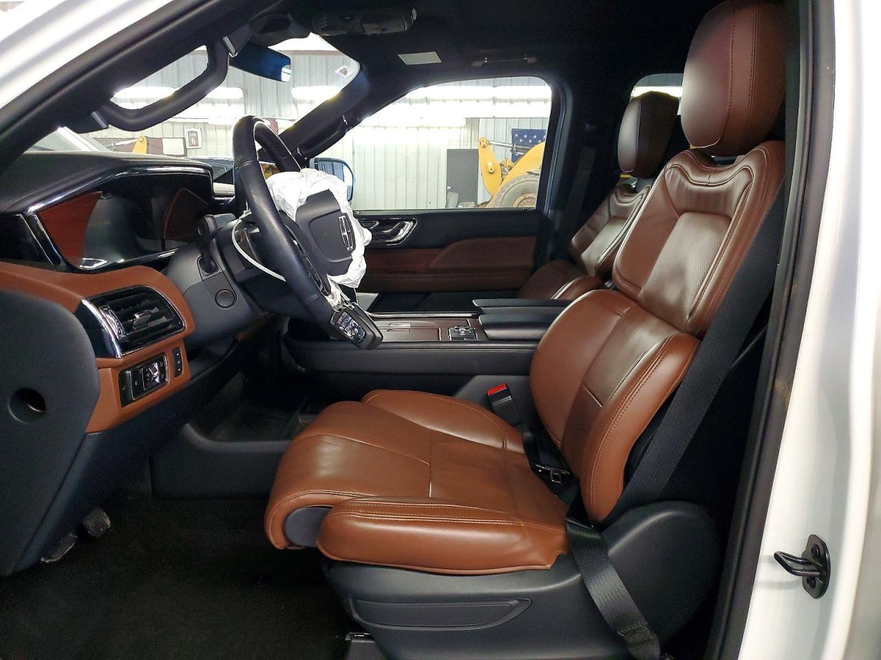 2024 LINCOLN Navigator