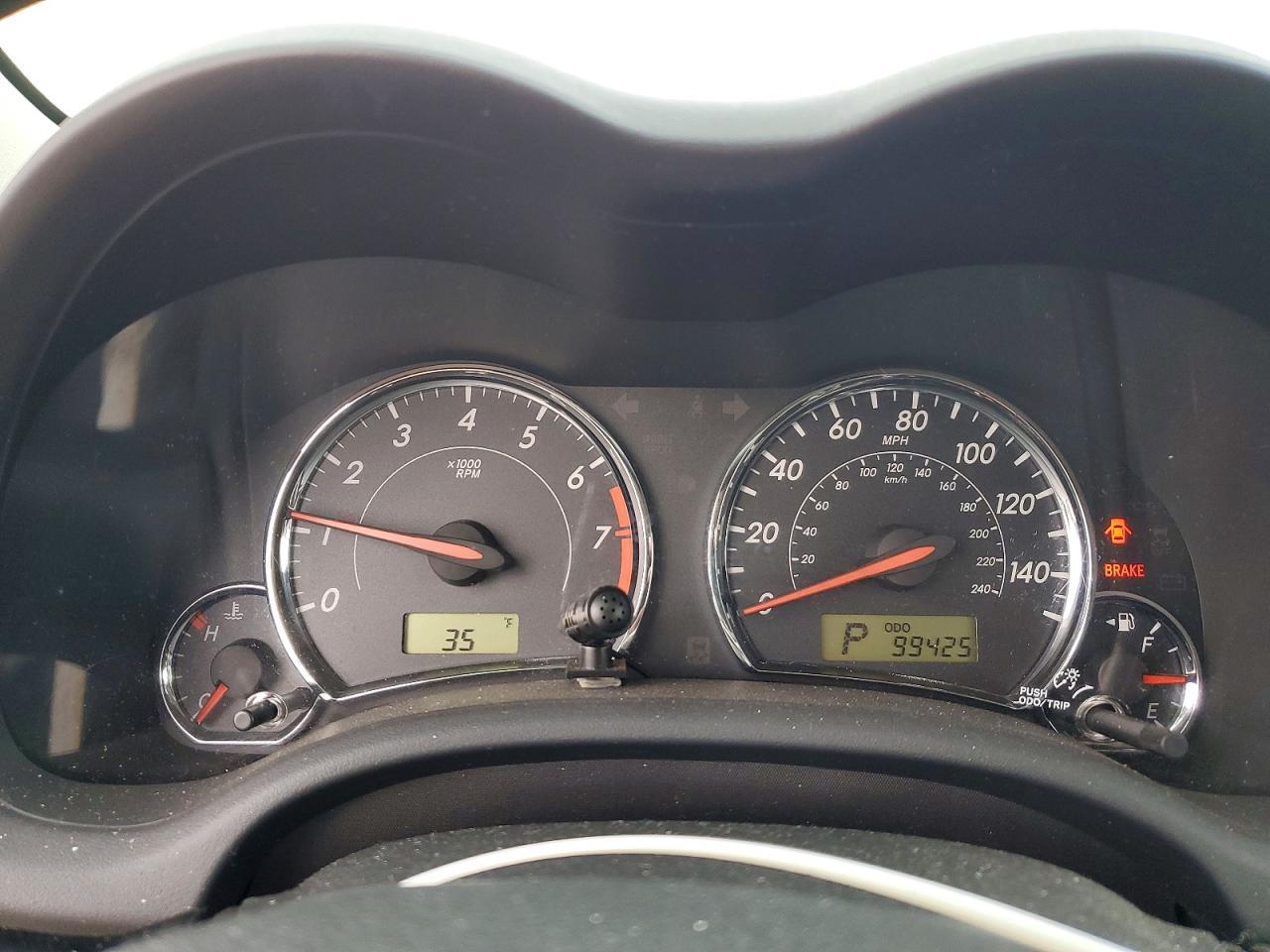 2013 TOYOTA COROLLA