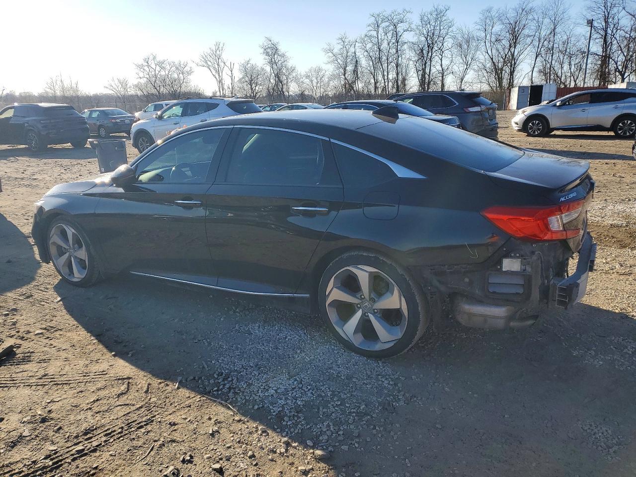 2018 HONDA ACCORD