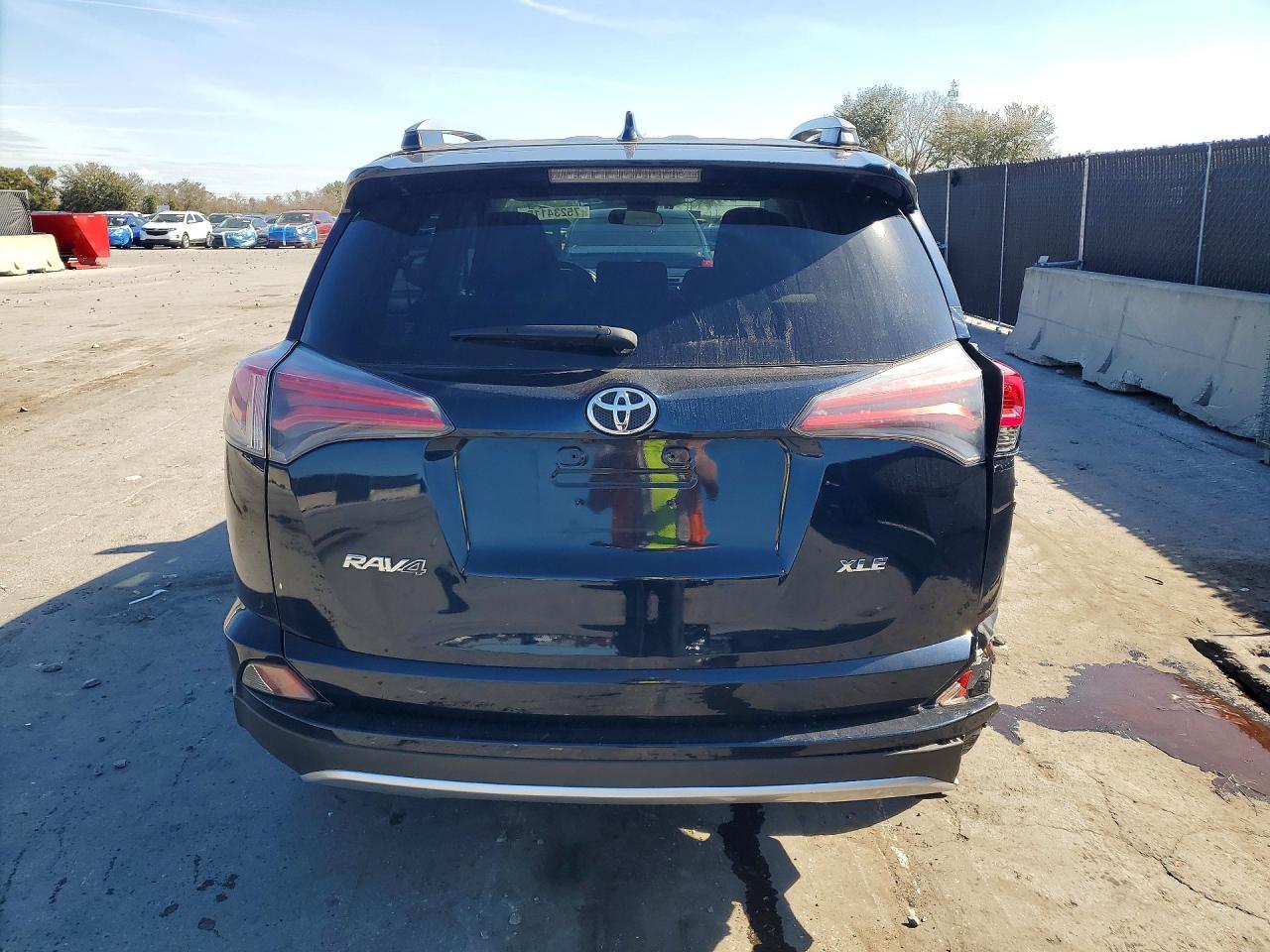 2017 TOYOTA RAV4